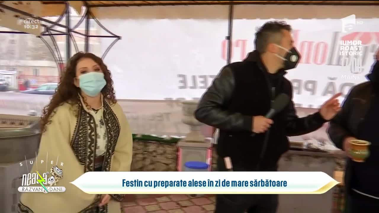 Festin cu preparate alese &icirc;n zi de mare sărbătoare