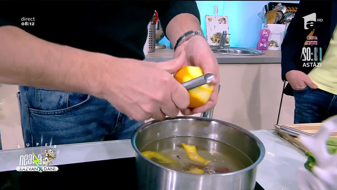 Rețeta Zilei: Paste cu spanac și tartă cu pere