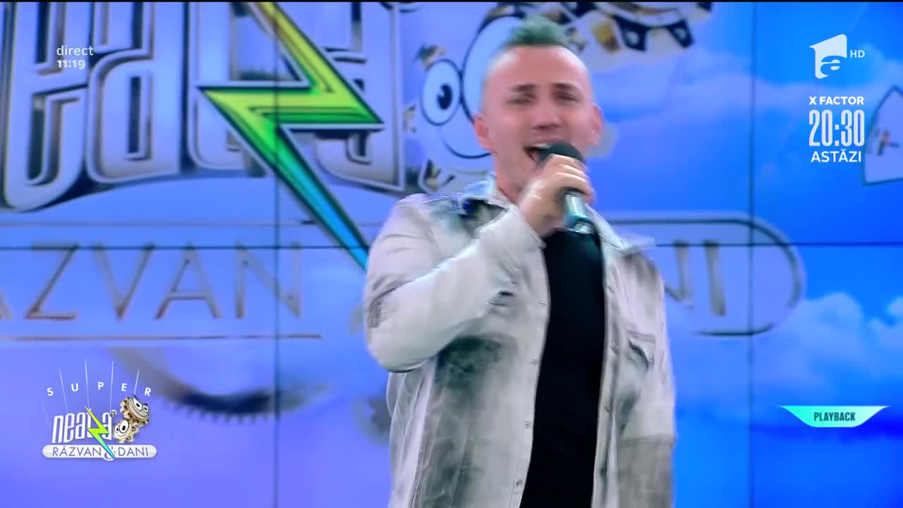 Mihai Trăistariu - Crăciunul Rock 'n' Roll