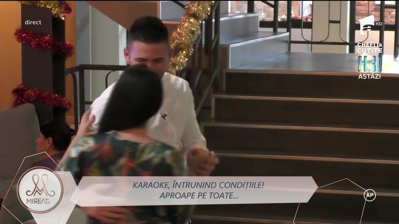 Dans și muzică &icirc;n casa Mireasa! Concurenți au parte de cel mai tare concurs de karaoke