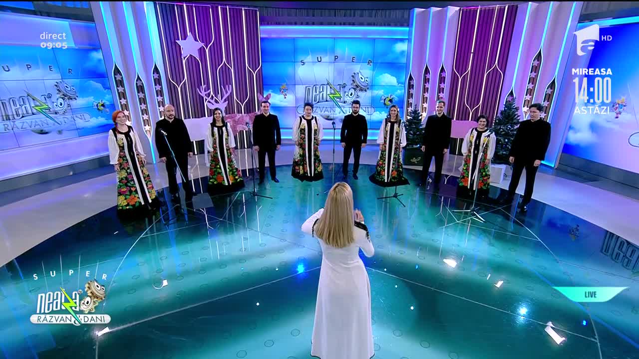 Corul Național de Cameră Madrigal - Maria Constantin c&acirc;ntă Jingle Bells, la Neatza cu Răzvan și Dani