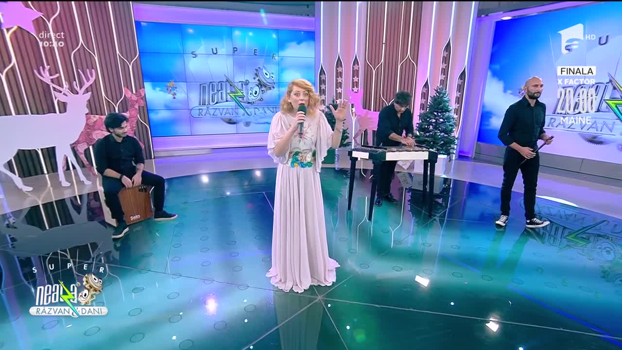 Marius Mihalache și Band-ul său c&acirc;ntă piesa A venit Crăciunul, la Neatza cu Răzvan și Dani