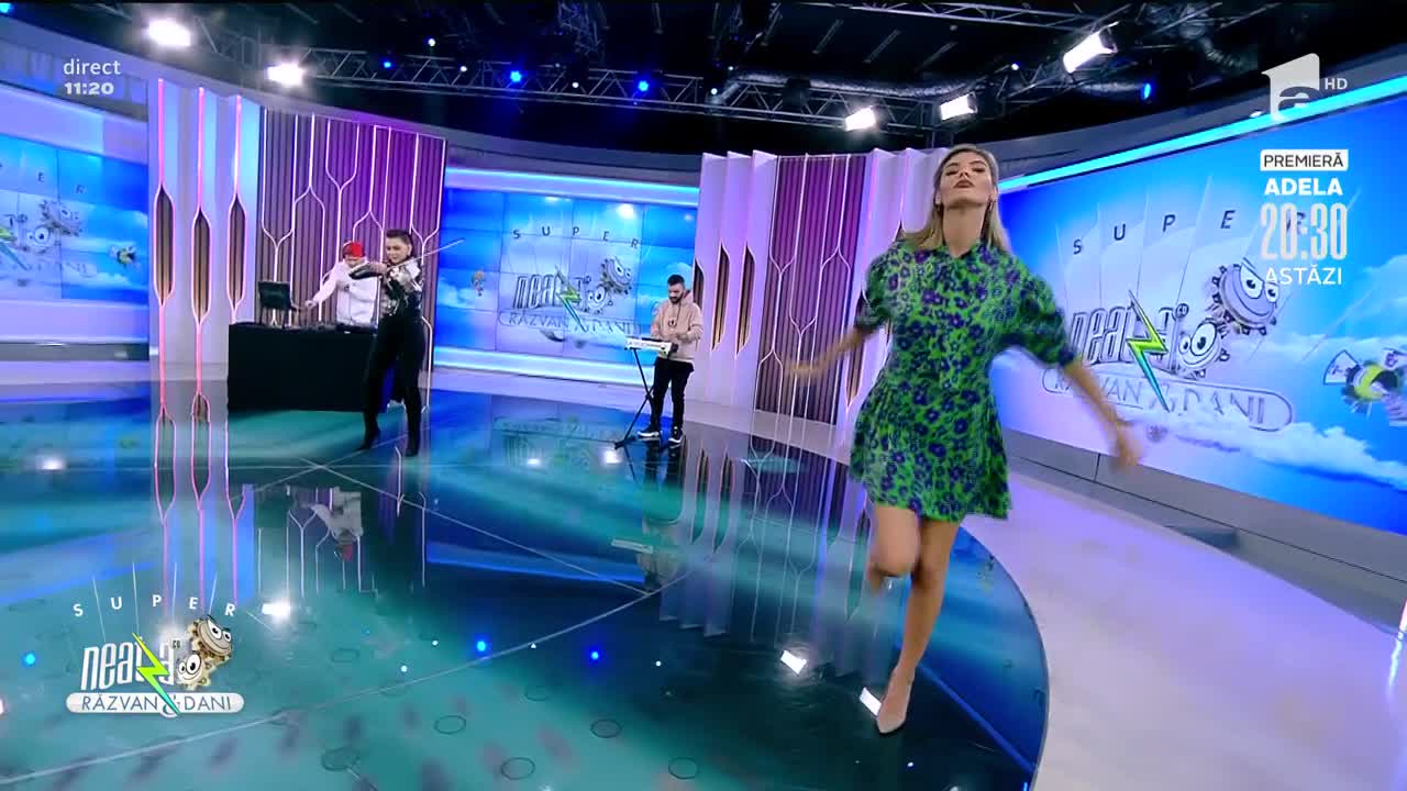 Rapsody, Hip Hop Medley la vioară, la Super Neatza