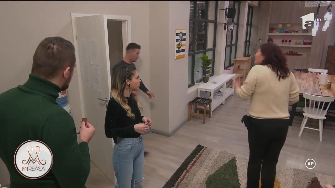 Doamna Bănuța, foc și pară pe doamna Mia: Stai să vezi ce fac eu de m&acirc;ine &icirc;ncolo!