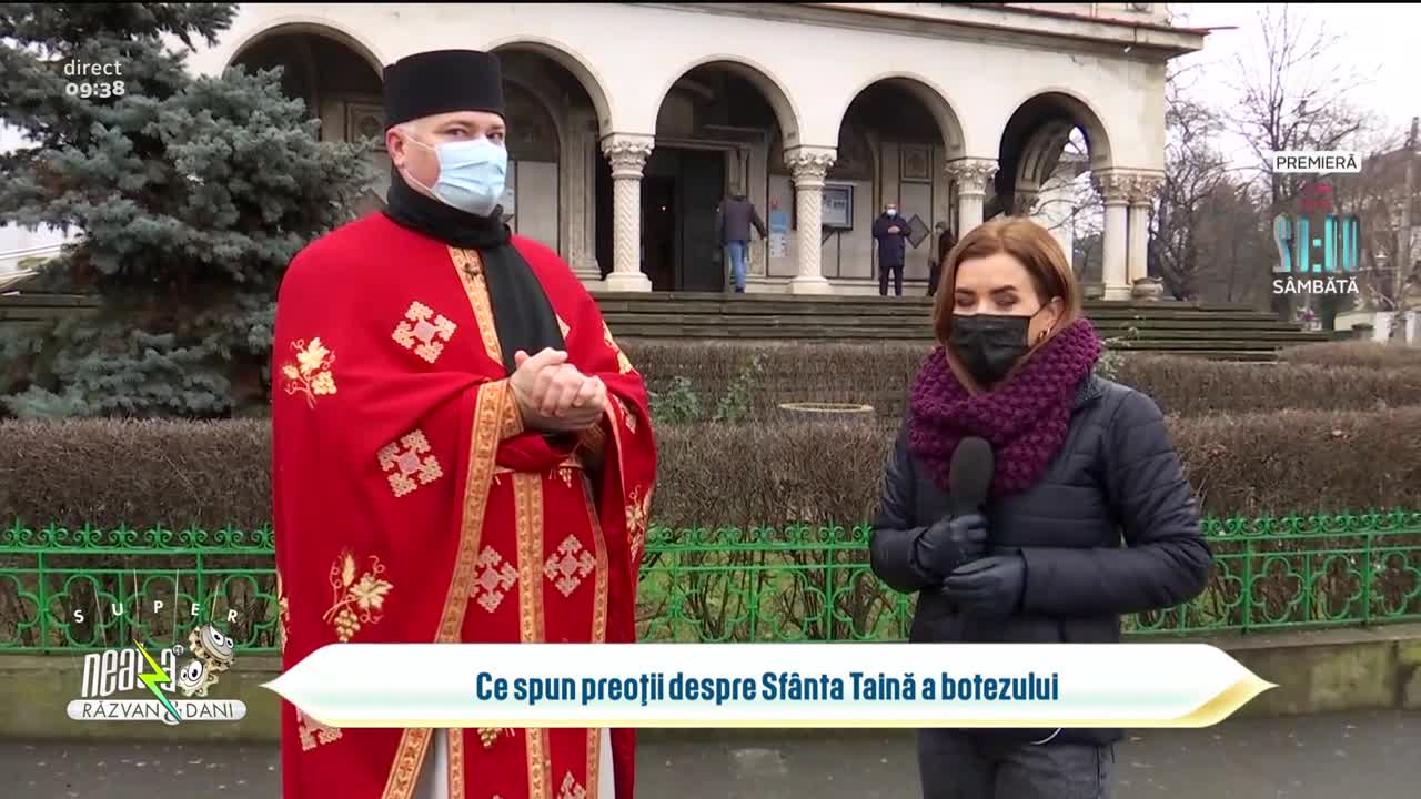 Cum se face corect botezul la creștini. De c&acirc;te ori și cum se bagă pruncul &icirc;n apă