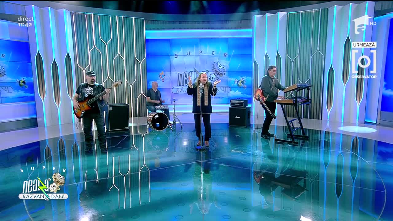 Mike Godoroja și Blue Spirit c&acirc;ntă piesa Amintiri din Vama Veche, la Neatza cu Răzvan și Dani