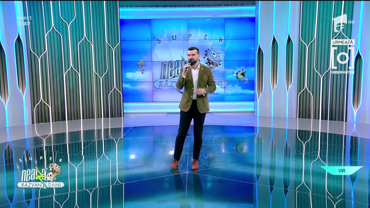 Vlad Miriță c&acirc;ntă piesa That's amore, la Neatza cu Răzvan și Dani