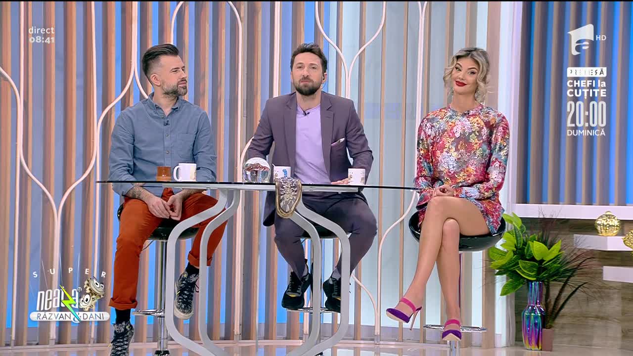 Care a fost primul loc de muncă a lui Răzvan Simion și al lui Dani Oțil