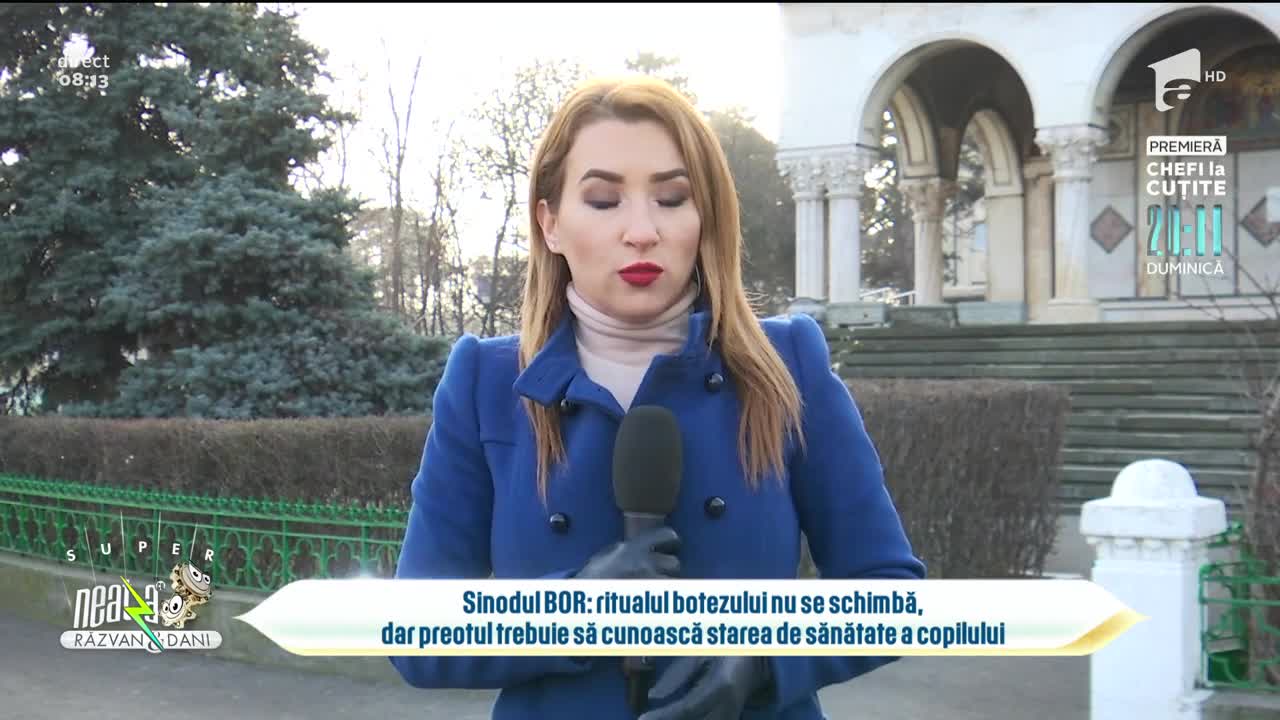 Sinodul BOR. Ritualul botezului nu se schimbă. Preoții pot scufunda bebelușul &icirc;n totalitate de trei ori