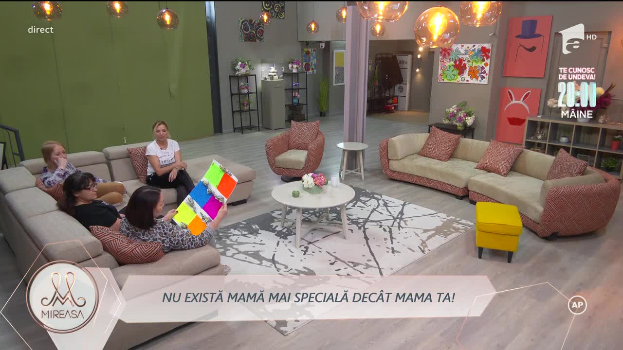 Fetele, cu g&acirc;ndul la fericirea mamelor!