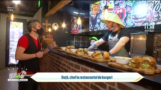 Preparat inedit. Burgheri chinezești tăiați cu sabia samuraiului!