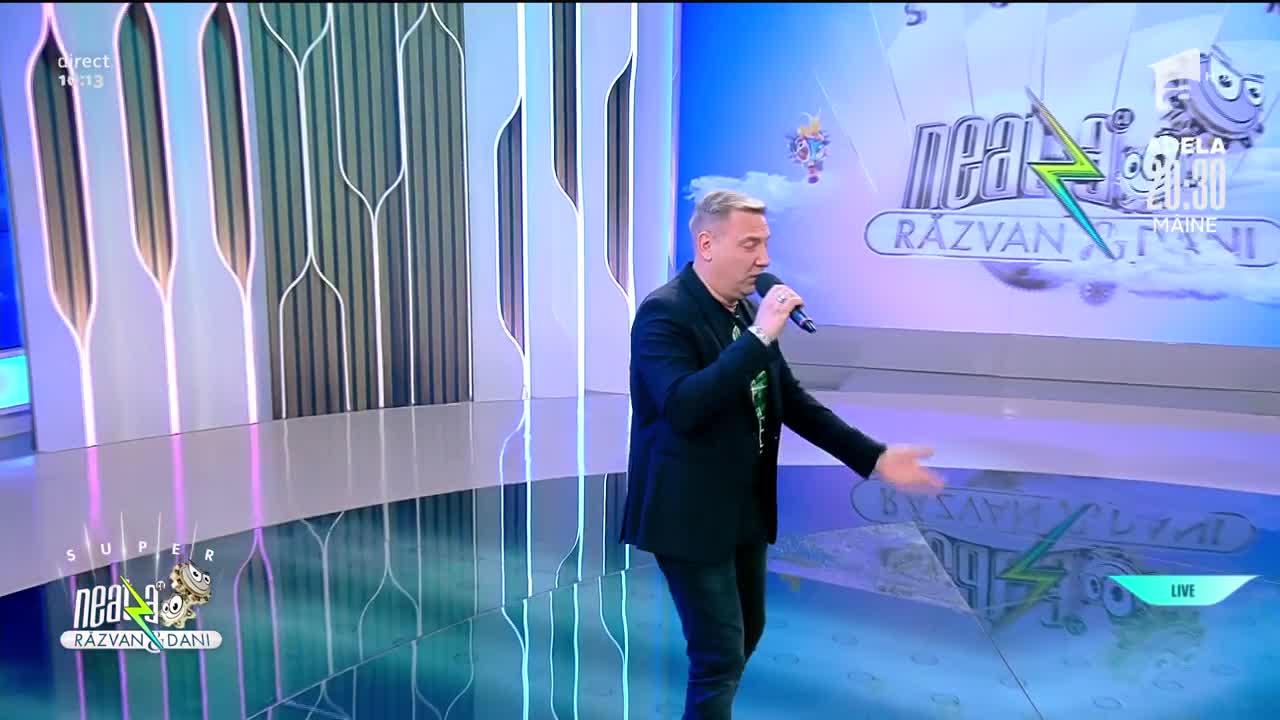 Giorgio Ciabattoni cântă piesa L'italiano, la Neatza cu Răzvan și Dani