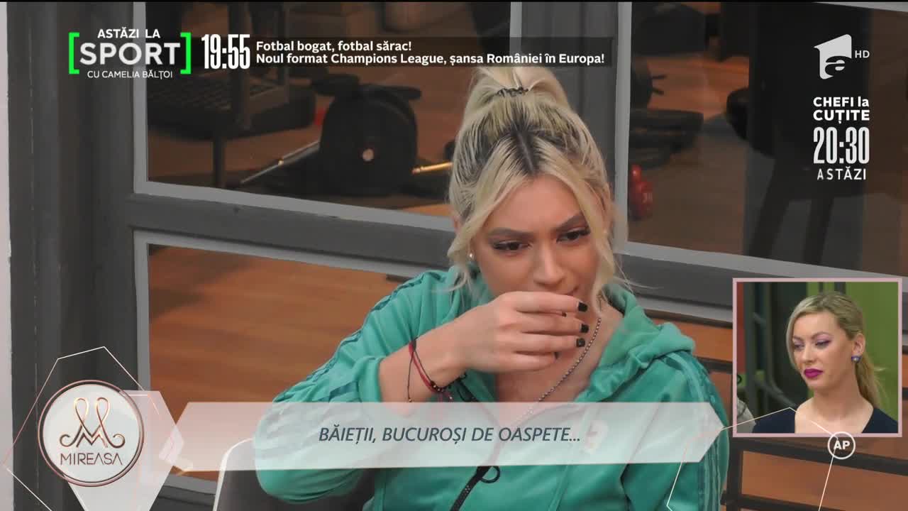 Ruxi a fost invitată &icirc;n casa băieților. Ce le-a spus