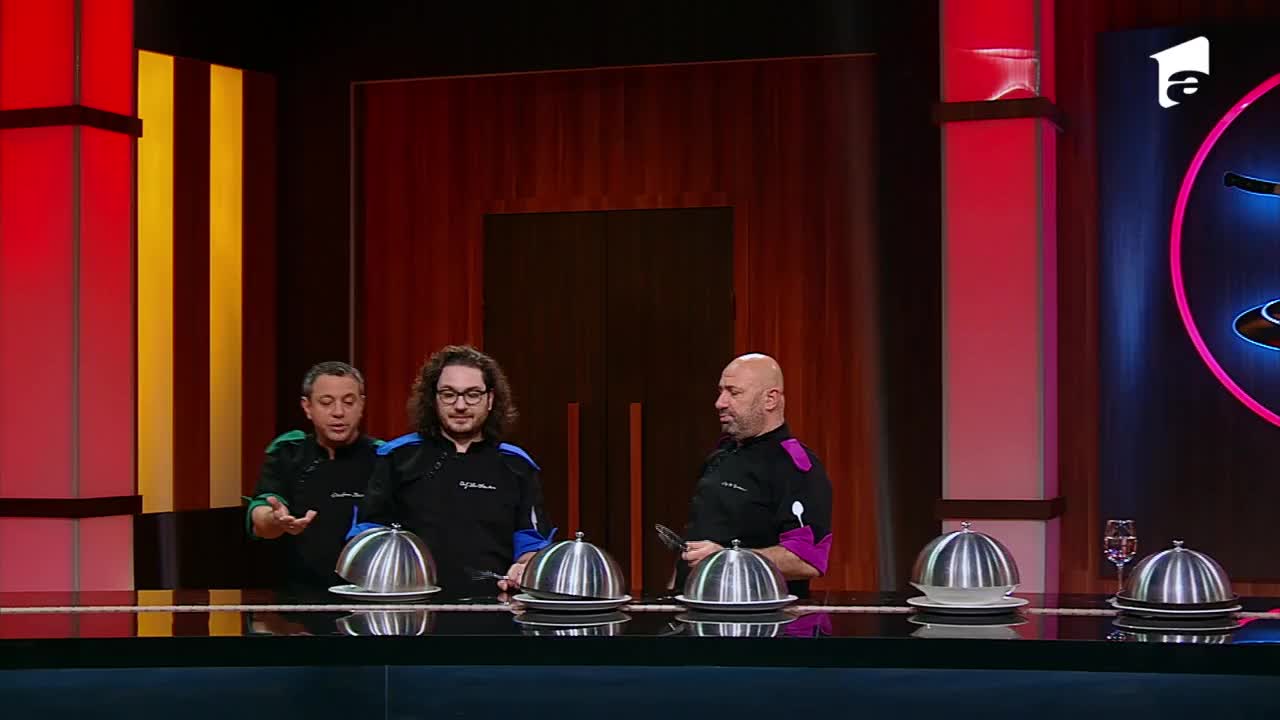 Chefii au degustat preparatele concurenţilor de la duel! Una dintre farfurii i-a speriat!