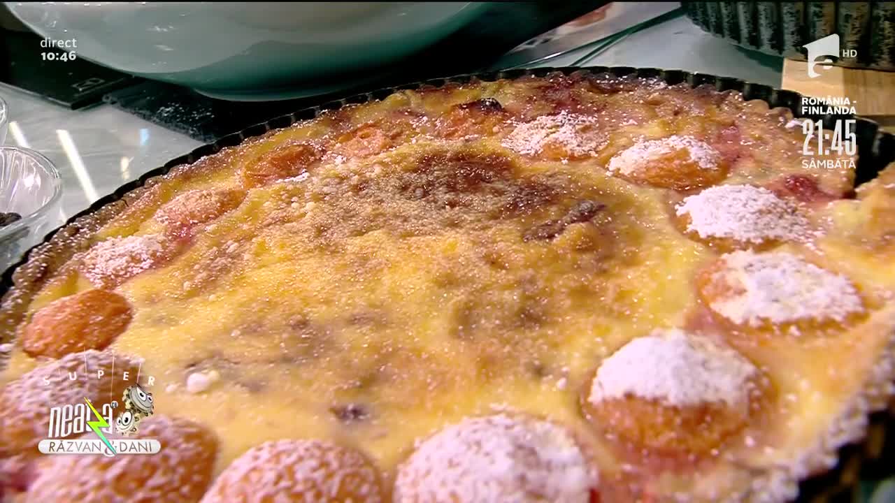 Super Neatza, 7 iunie 2022. Chef Radu Darie a gătit o &rdquo;Tartă de caise cu ganaj de ciocolată albă&rdquo;