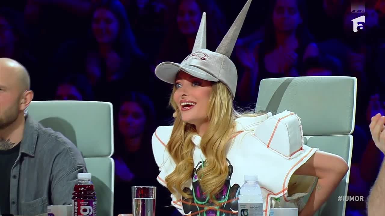 iUmor sezonul 14, 11 martie 2023. Bia Khalifa, plăcerea nevinovată a Deliei, revine &icirc;n platou acoperită doar de niște frunze