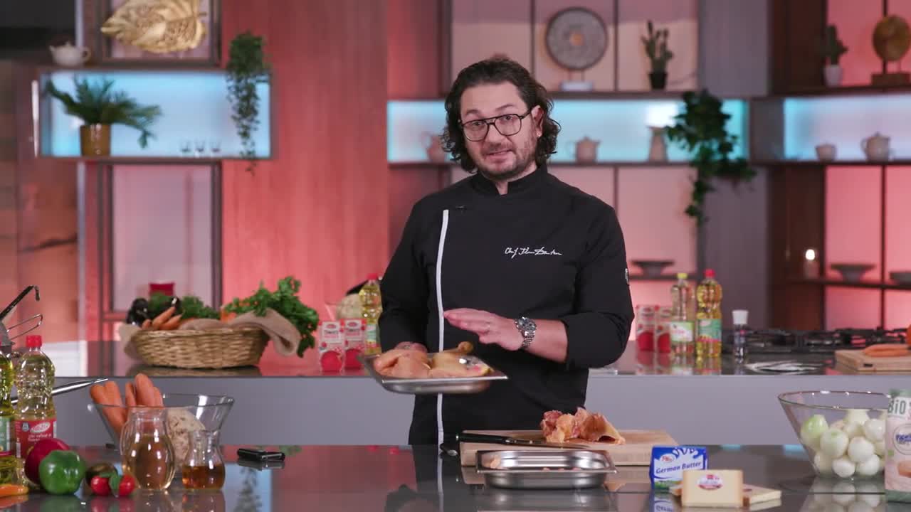 Chef-ul rețetelor: Florin Dumitrescu prepară ”Supă de ceapă”