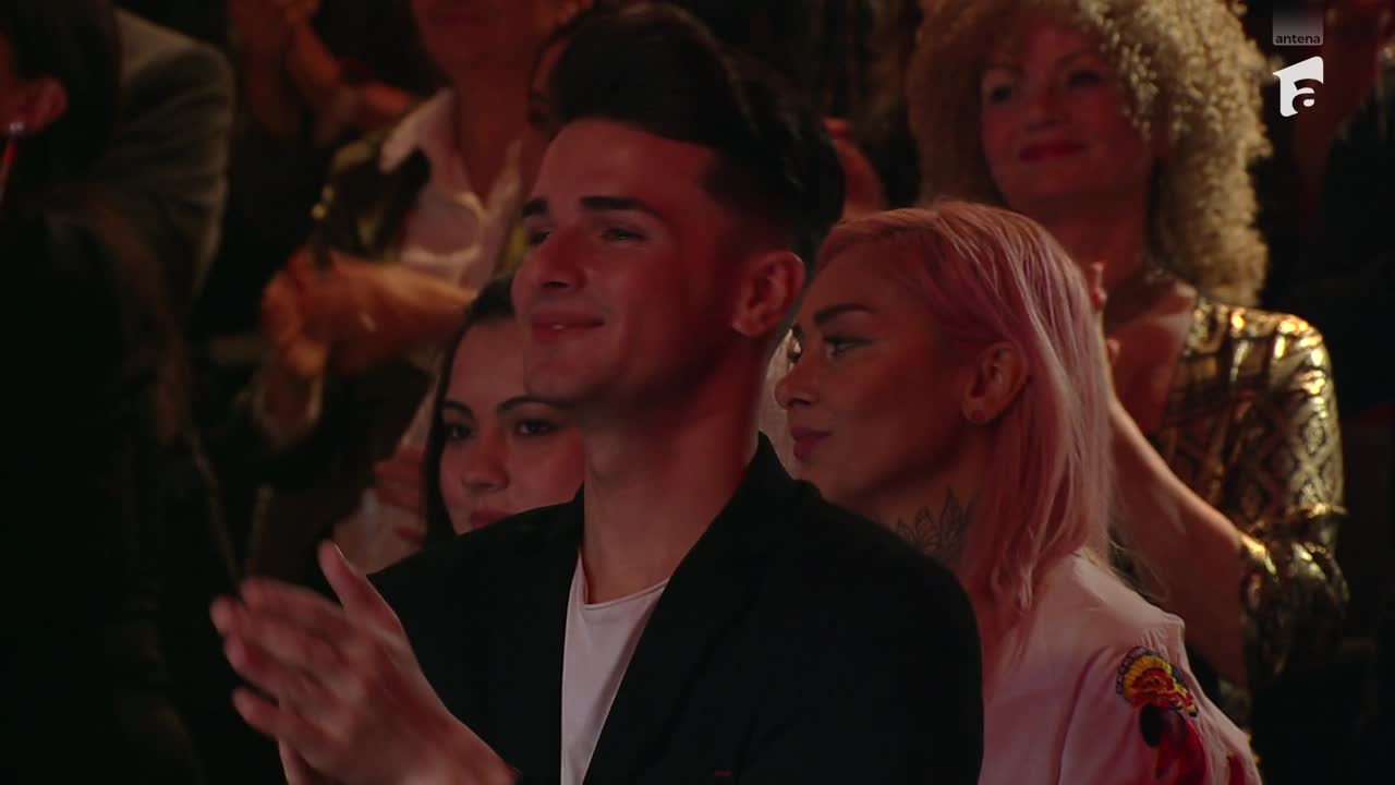 Razi cu ROaST: Ediție Specială Aniversară