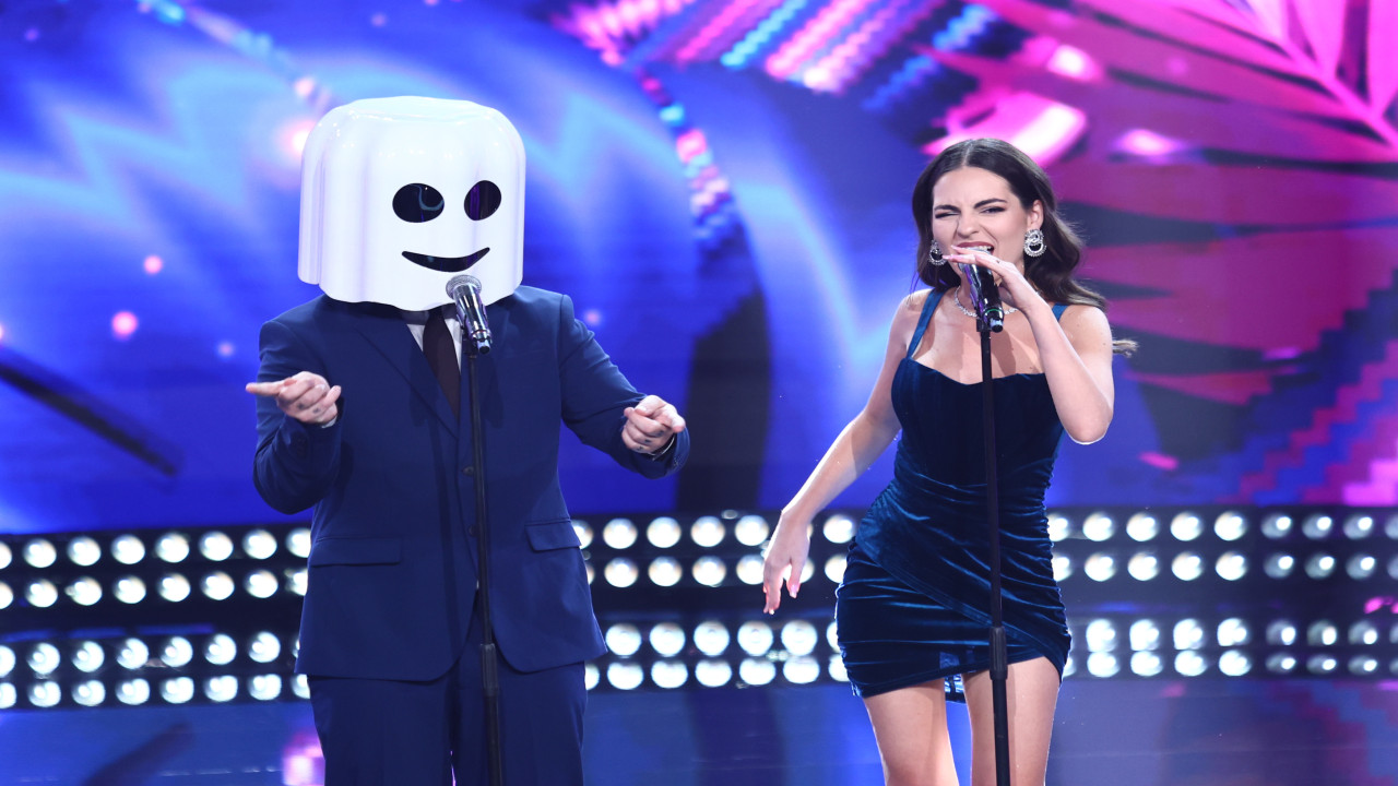 Revelionul cel mai neBUN 2026! Fantomel X @KateLinnOfficial c&acirc;ntă piesa Damme un GRRR