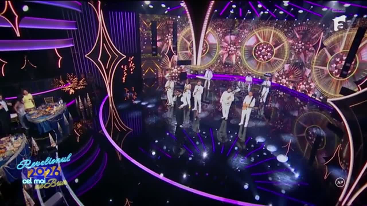 Revelionul cel mai neBUN 2026! Connect-R c&acirc;ntă cele mai tari piese