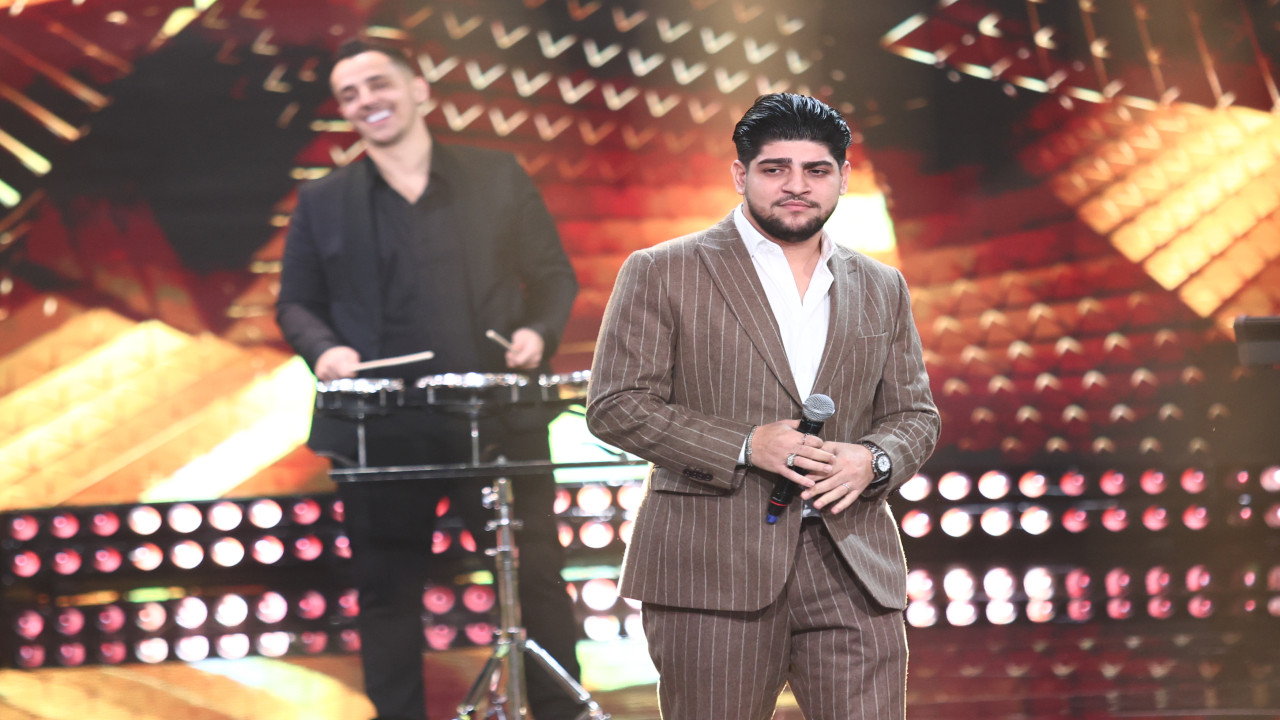 Revelionul cel mai neBUN 2026! Alex Botea c&acirc;ntă piesa Monte Carlo