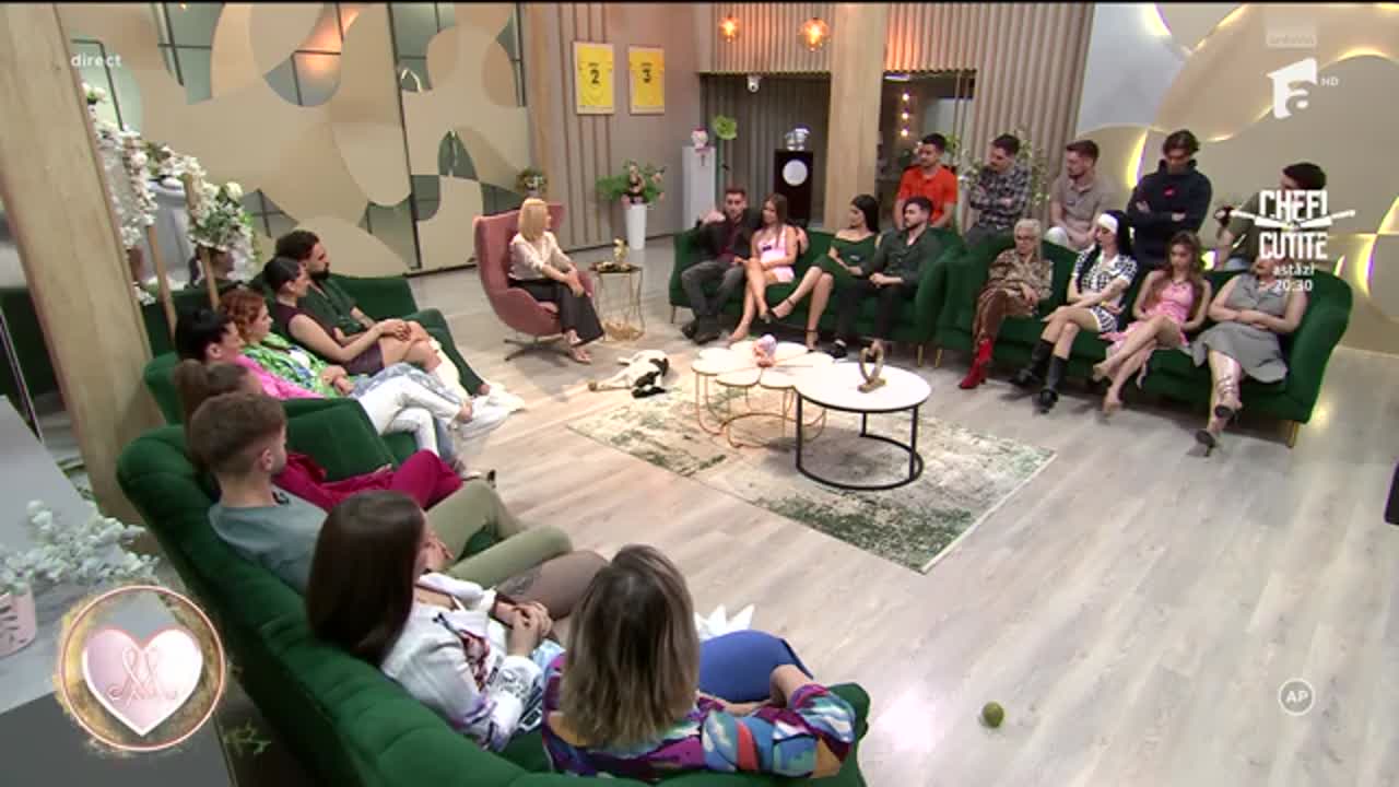 Mireasa, sezonul 13. Ema și Alan, date romantic cu barca pe lac: &bdquo;Cea mai tare experiență!&rdquo;