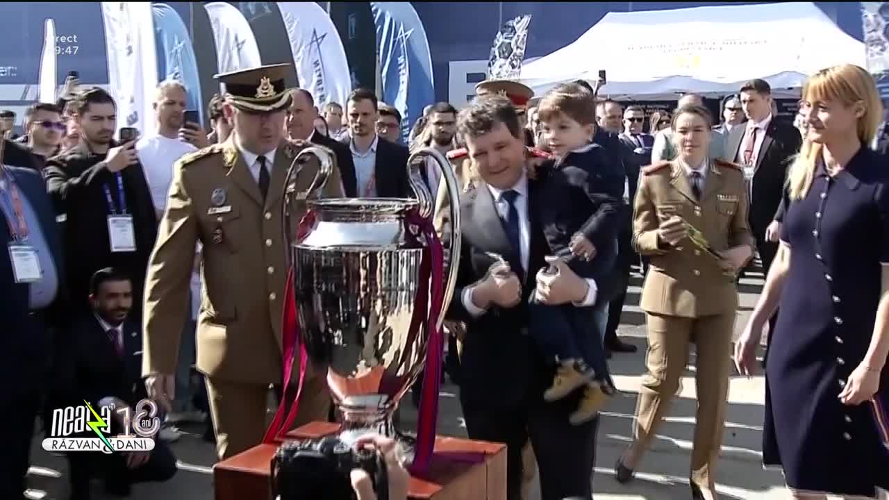 Super Neatza. Preşedintele Nicuşor Dan vizitează BSDA, cea mai mare expoziție internațională de armament, tehnologie militară şi securitate