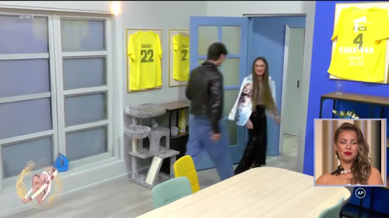 Mireasa, sezonul 13. Claudia, gest de apropiere față de Denis! Reacția lui Daniel: &bdquo;Este cadou de la mine&rdquo;