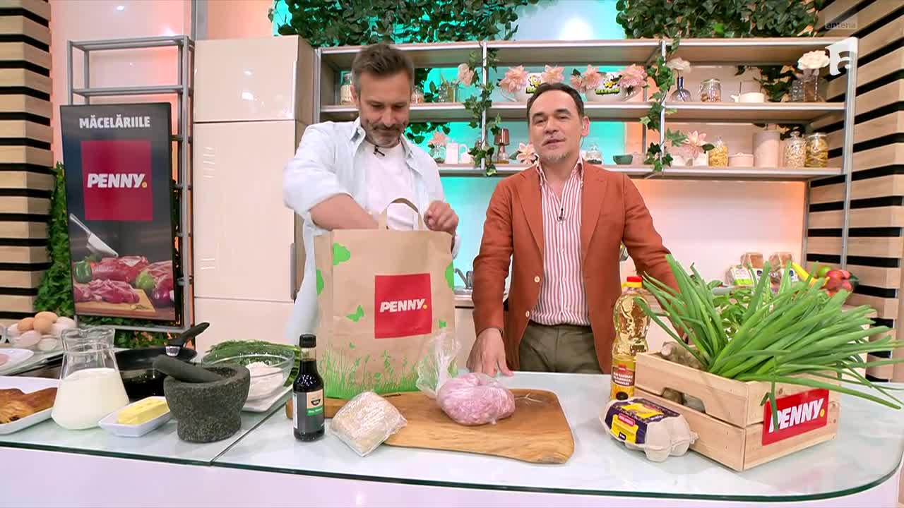 O rețetă diferită pentru cei care vor să &icirc;ncerce ceva nou: wonton cu carne de porc, pregătită de Chef Nicolai Tand