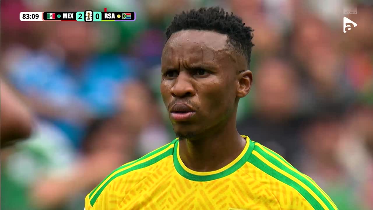 Zwane este eliminat după ce și-a lovit un adversar | Mexic - Africa de Sud