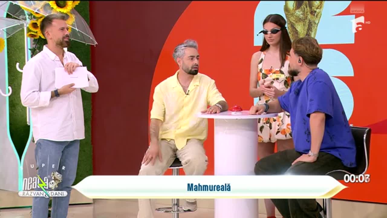 Super Neatza. Competiția "Miss Mondial: Fotbal pe tocuri". Provocări spectaculoase pentru semifinalistele Amanda și Erika