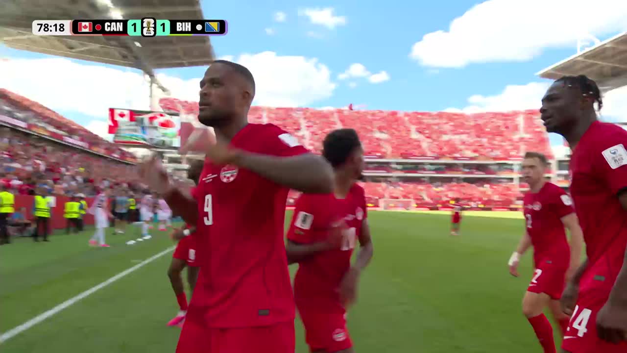 Larin egalează pentru gazde | Canada - Bosnia