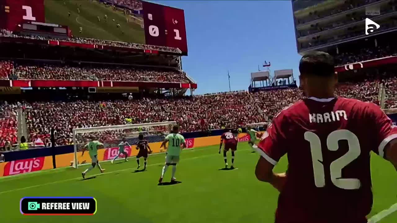 Boualem Khoukhi înscrie cu capul din apropierea porții | Qatar - Elveția