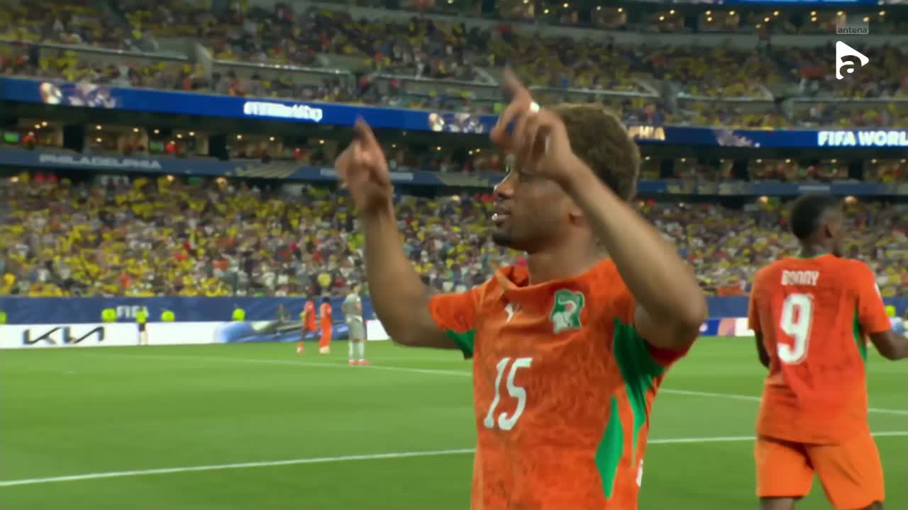 Diallo marchează din careu, plasând mingea la colțul lung | Coasta de Fildeș vs Ecuador