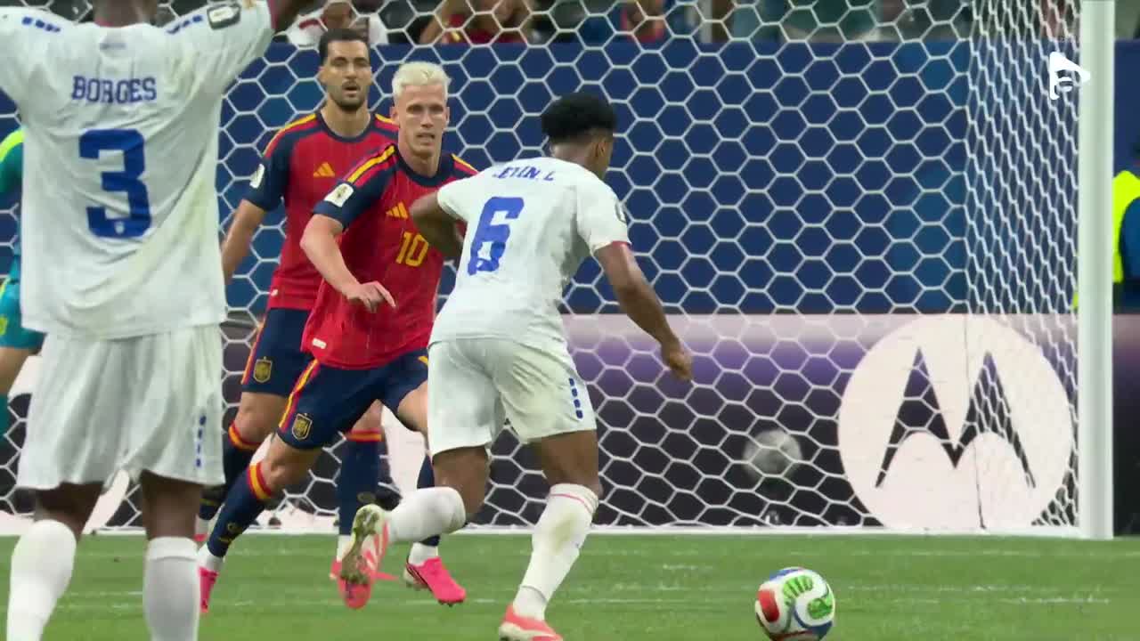 Diney Borgey, șansă de gol în ultimele minute ale meciului | Spania - Capul Verde