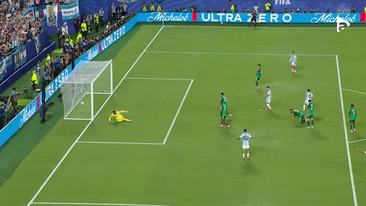 Lionel Messi, gol la colțul scurt din afara careului! | Argentina - Algeria