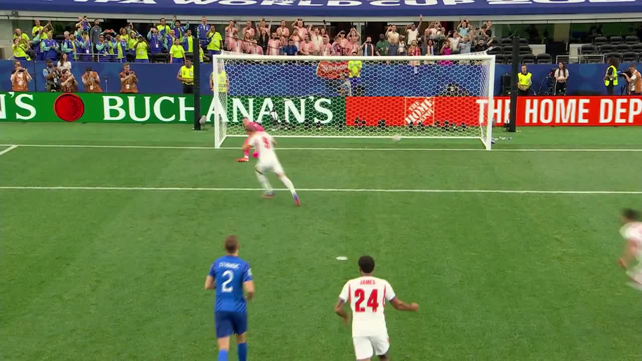 Harry Kane &icirc;nscrie și deschide scorul pentru Anglia (min. 12)  | Anglia - Croația