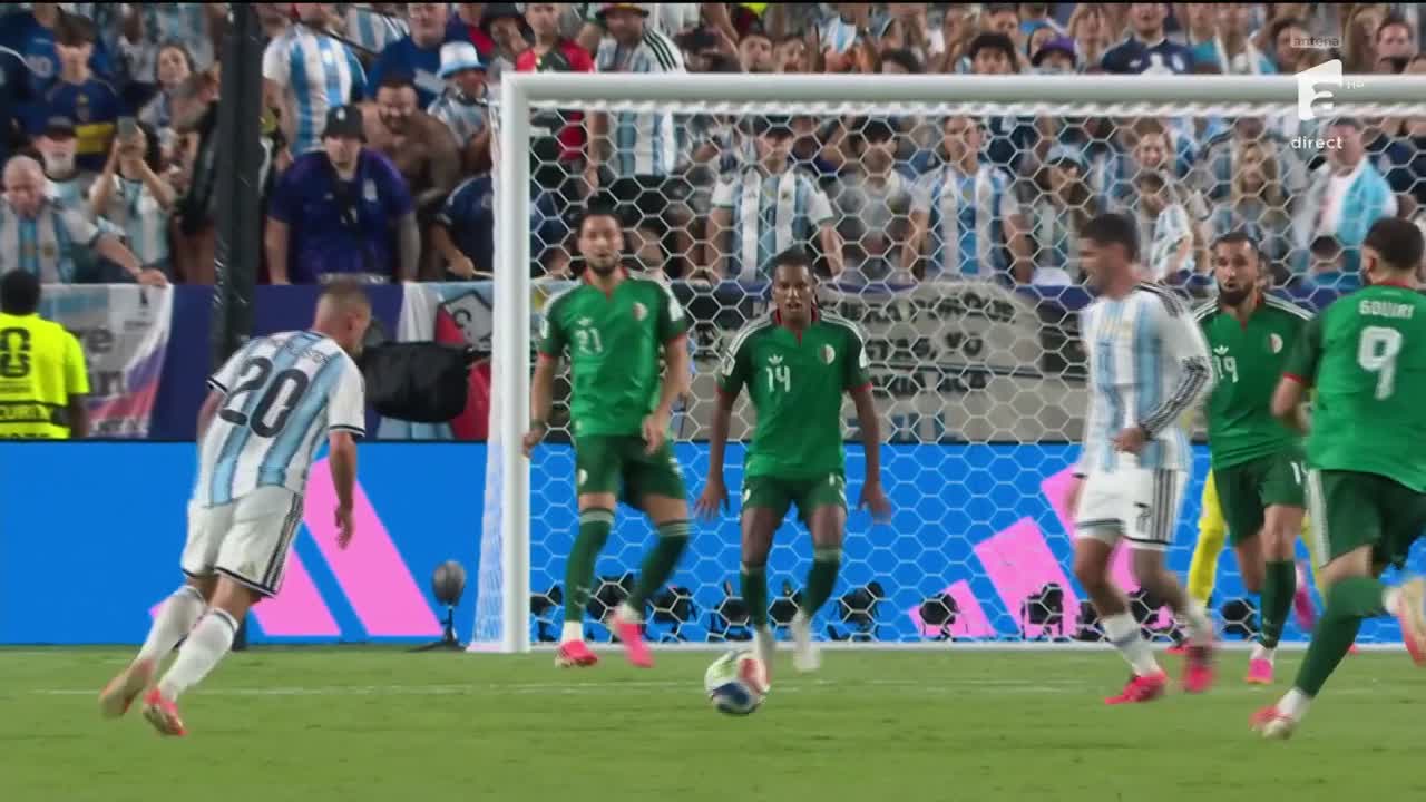 Lionel Messi 2-0 | Argentina - Algeria