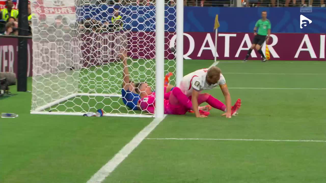 Dominik Livakovic, triplă paradă la încercările succesive ale englezilor | Anglia - Croația