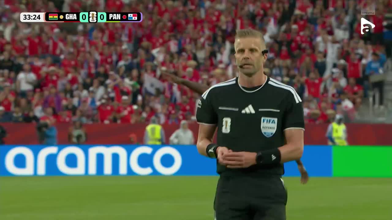 Panamezii au cerut penalty, după ce Martinez a căzut în careu | Ghana - Panama