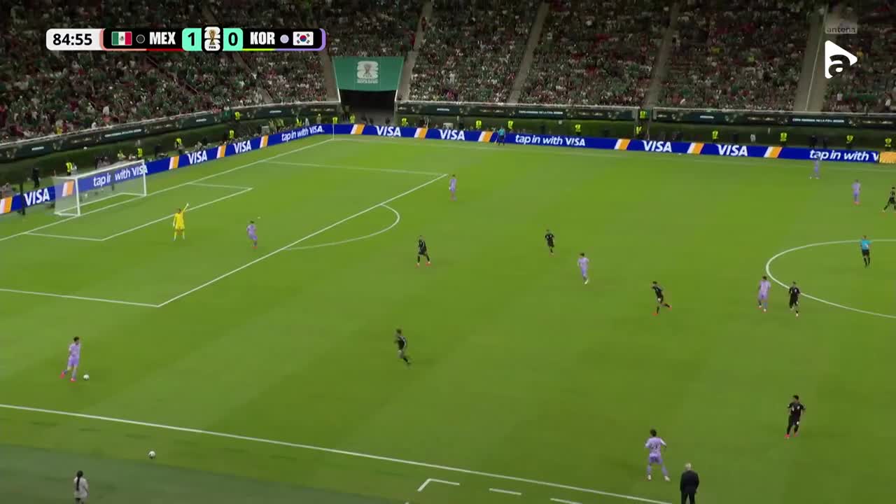 Rodrigo Vargas trage de la 20 de metri, dar Kim Seung-gyu respinge! | Mexic - Coreea de Sud