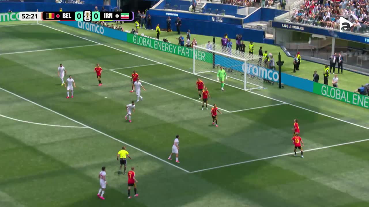 Courtois intervine la șutul puternic trimis de Taremi | Belgia - Iran