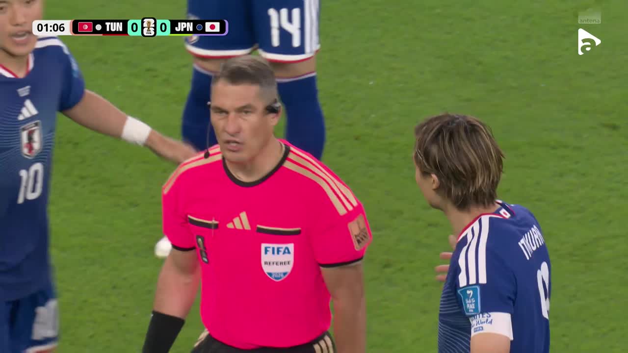 Fază discutabilă în careu. Ueda cade, Japonia reclamă penalty! | Tunisia - Japonia