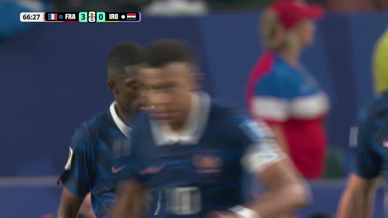 Ousmane Dembele ratează mai &icirc;nt&acirc;i, dar apoi &icirc;nscrie cu un șut &icirc;n diagonală (min. 66) | Franța - Irak