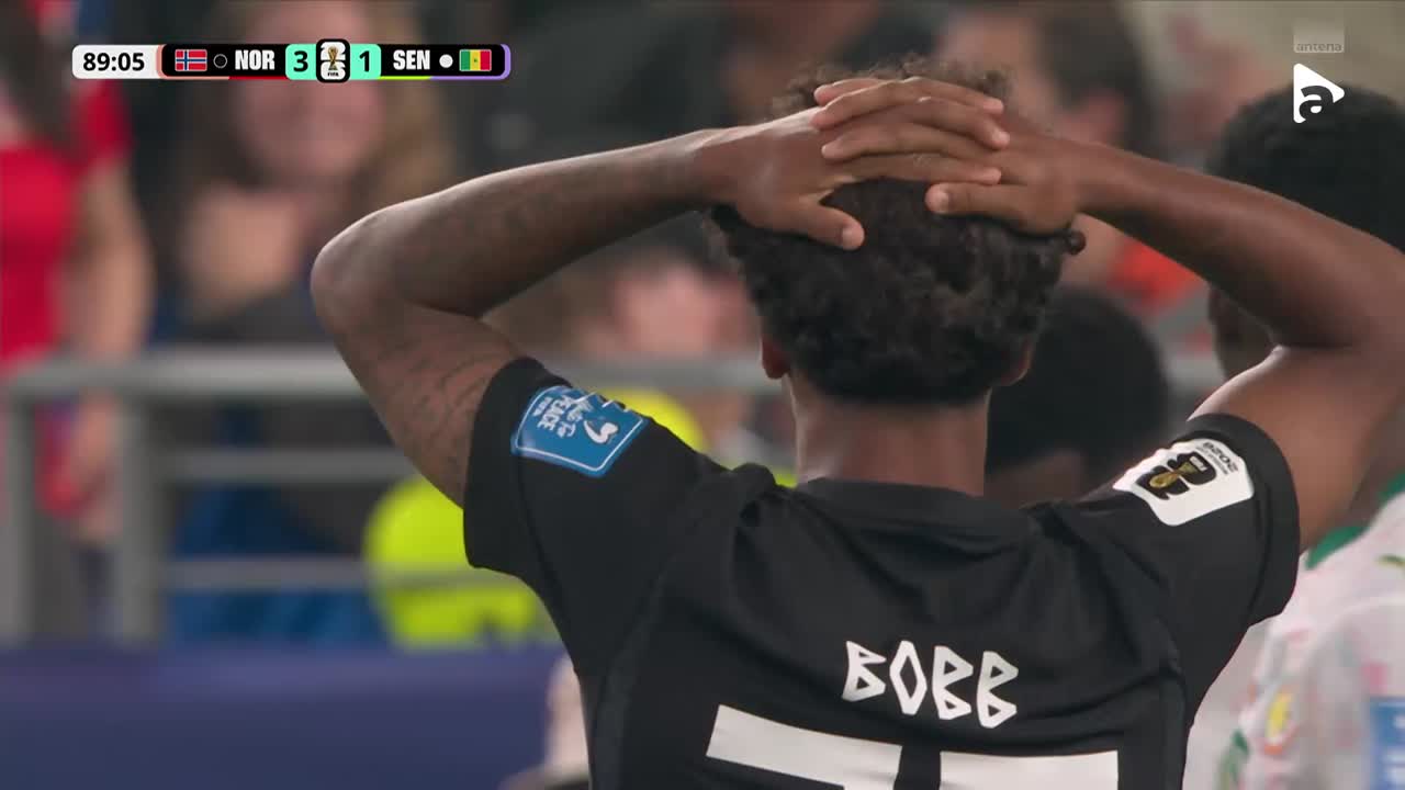 Oscar Bobb aproape de gol! Șut din careu, salvat fantastic de Pape Ciss | Norvegia - Senegal