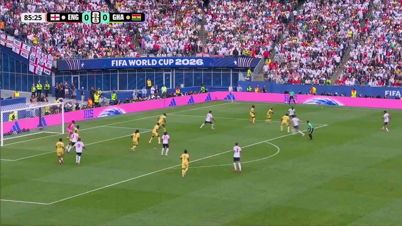 Bukayo Saka șutează, dar Benjamin Asare are o paradă superbă (min. 86) | Anglia - Ghana