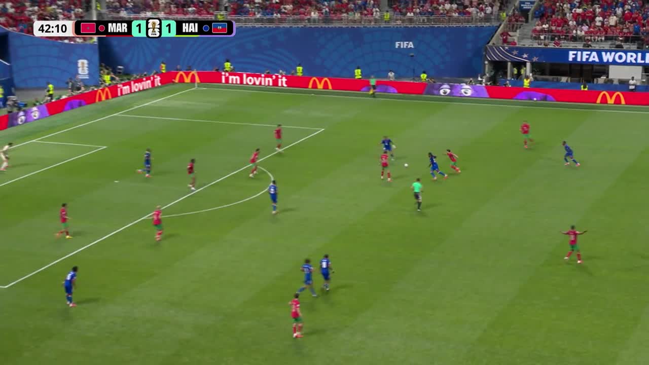Gol Isidor! Șut de la distanță, iar Bono nu a putut interveni (min. 42) | Maroc - Haiti