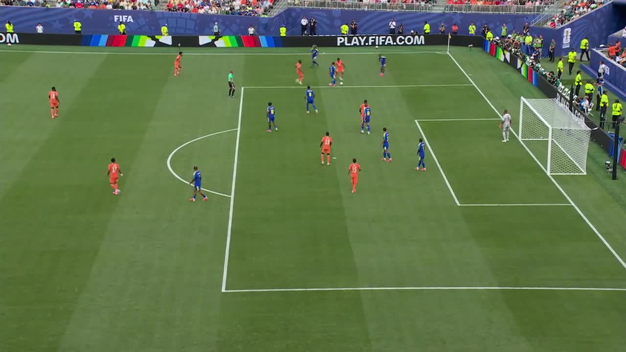 Nicolas Pepe deviază decisiv și aduce avantajul ivorienilor (min. 7) | Curacao - Coasta de Fildeș