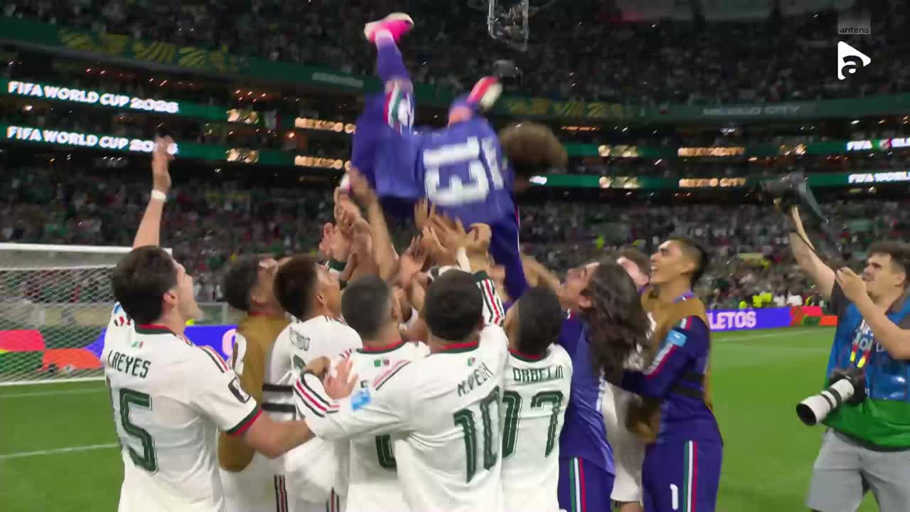 Mexicul celebrează: Portarul Guillermo Ochoa, la al șaselea Mondial!
