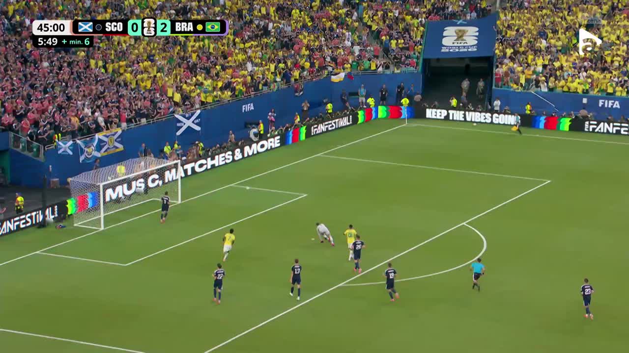 Ocazie mare pentru Rayan, dar goalkeeperul intervine și respinge cu piciorul | Scoția - Brazilia